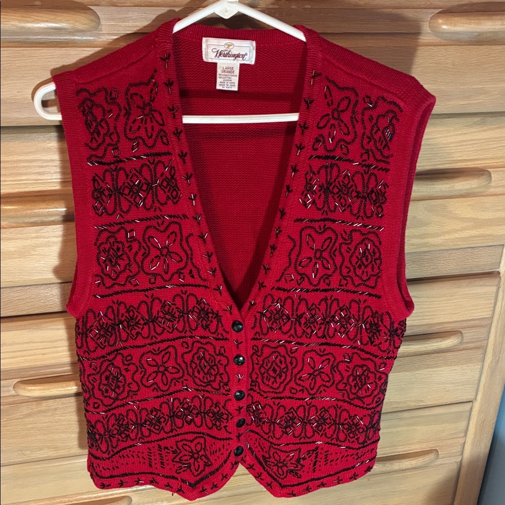 Worthington L Red Knit vest with Black beading and buttons Vintage Holiday Party